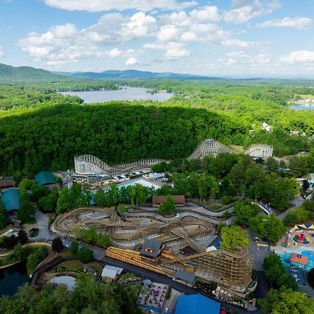 Six Flags Great Escape Lodge & Indoor Waterpark Queensbury Exterior photo