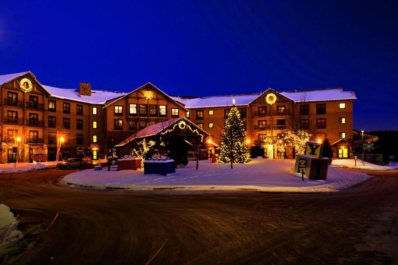 Six Flags Great Escape Lodge & Indoor Waterpark Queensbury Exterior photo